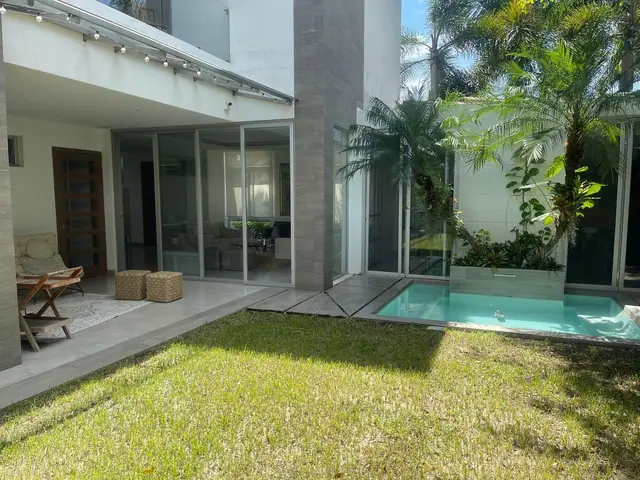 Linda Casa de Alquiler en Isla Mocoli