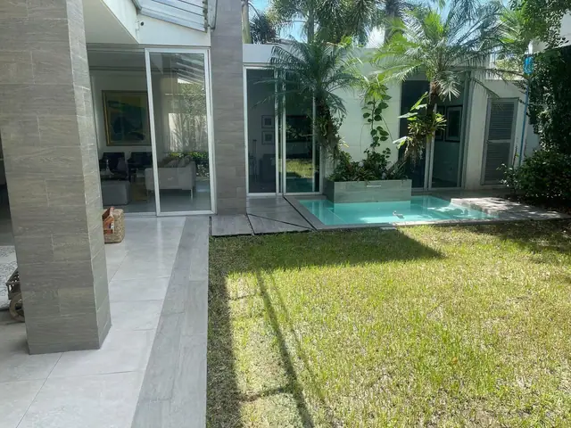 Linda Casa de Alquiler en Isla Mocoli, foto 3
