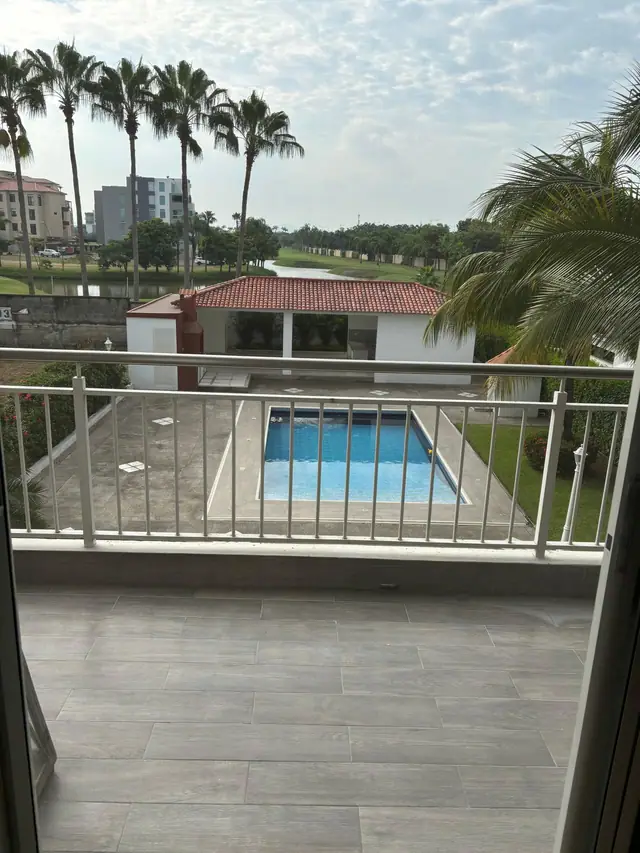 Amplio Departamento con Linda Vista en Isla Mocolí, foto 2