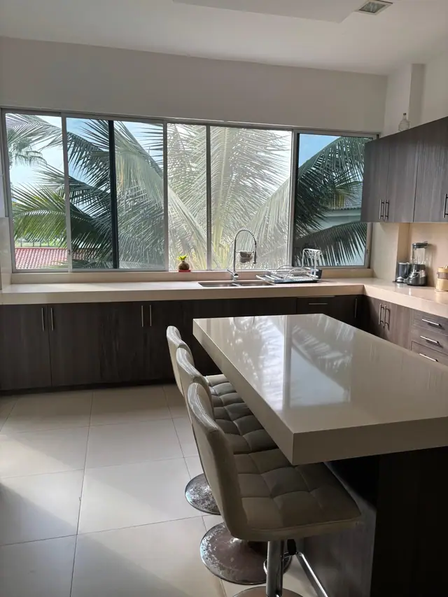 Amplio Departamento con Linda Vista en Isla Mocolí, foto 3