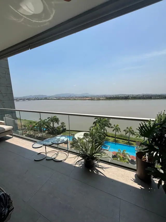 Exclusivo Departamento con Vista Al Río en Urb. Tenis Club
