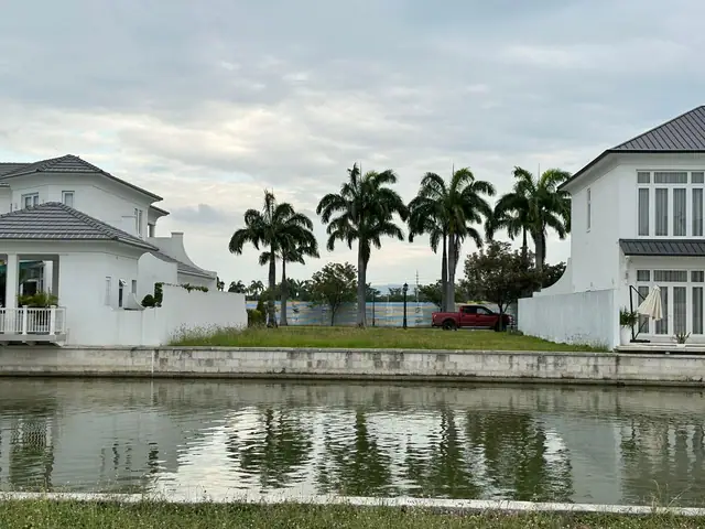 Terreno con Linda Vista Al Cana en La Mejor Urb Samborondón
