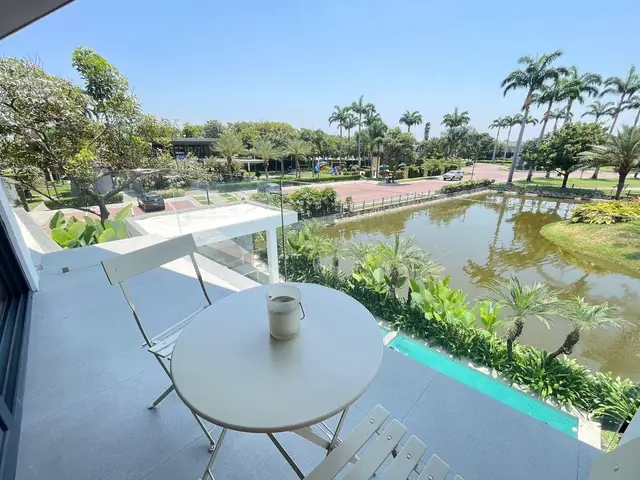 Casa del Lujo Al Lago en Punta Mocolí, foto 3