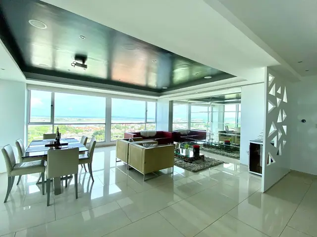 Penthouse de Lujo en Venta – Vista Panorámica y Terraza Privada, foto 2