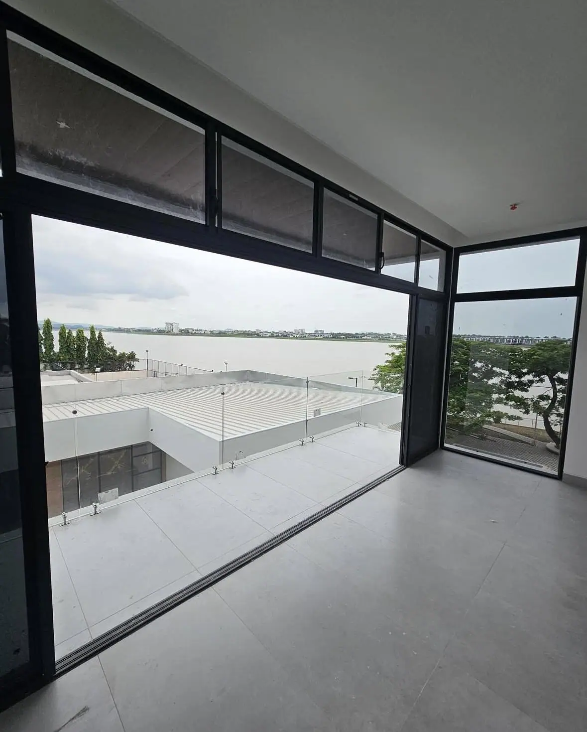 Departamento por Estrenar con Vista Al Río, foto 1