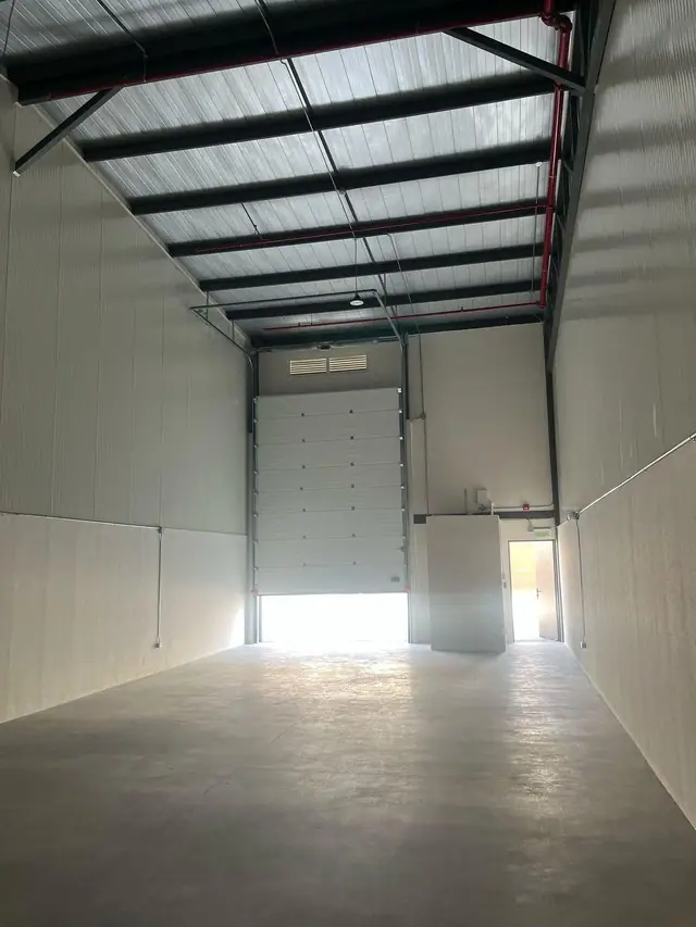 Bodega en Almax Plus por Estrenar