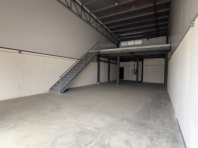 Ofibodega en Alquiler en Almax, foto 3