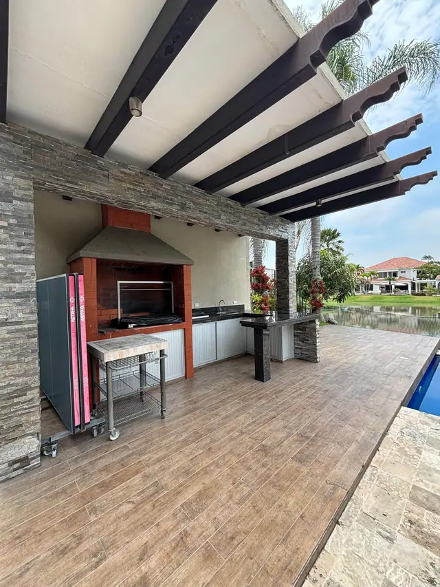 Casa Al Lago con Amplios Espacios, foto 3