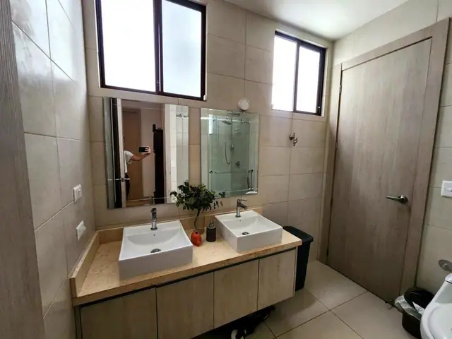 Planta Baja con Piscina Zona Uees, foto 4