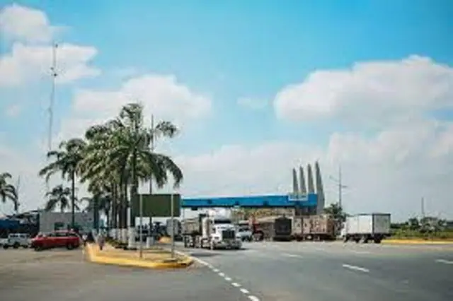 Terreno de 50.000 m² en Venta en Samborondón con Acceso Asfaltada Pasando Peaje, foto 4