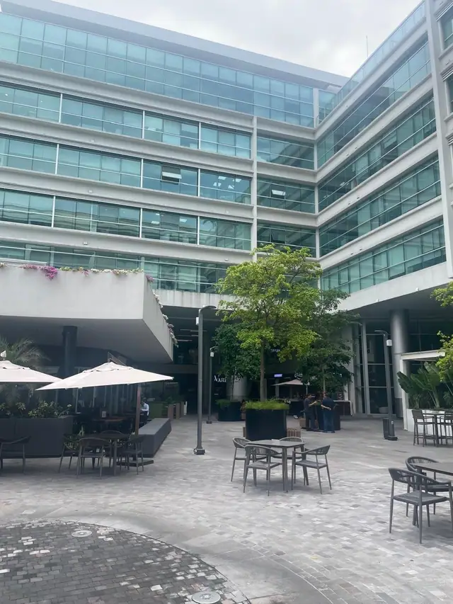 Arcos Plaza Oficina o Local de 400 m en El Mejor Centro de Negocios, foto 3