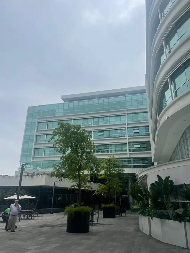 Arcos Plaza Oficina o Local de 400 m en El Mejor Centro de Negocios, foto 4